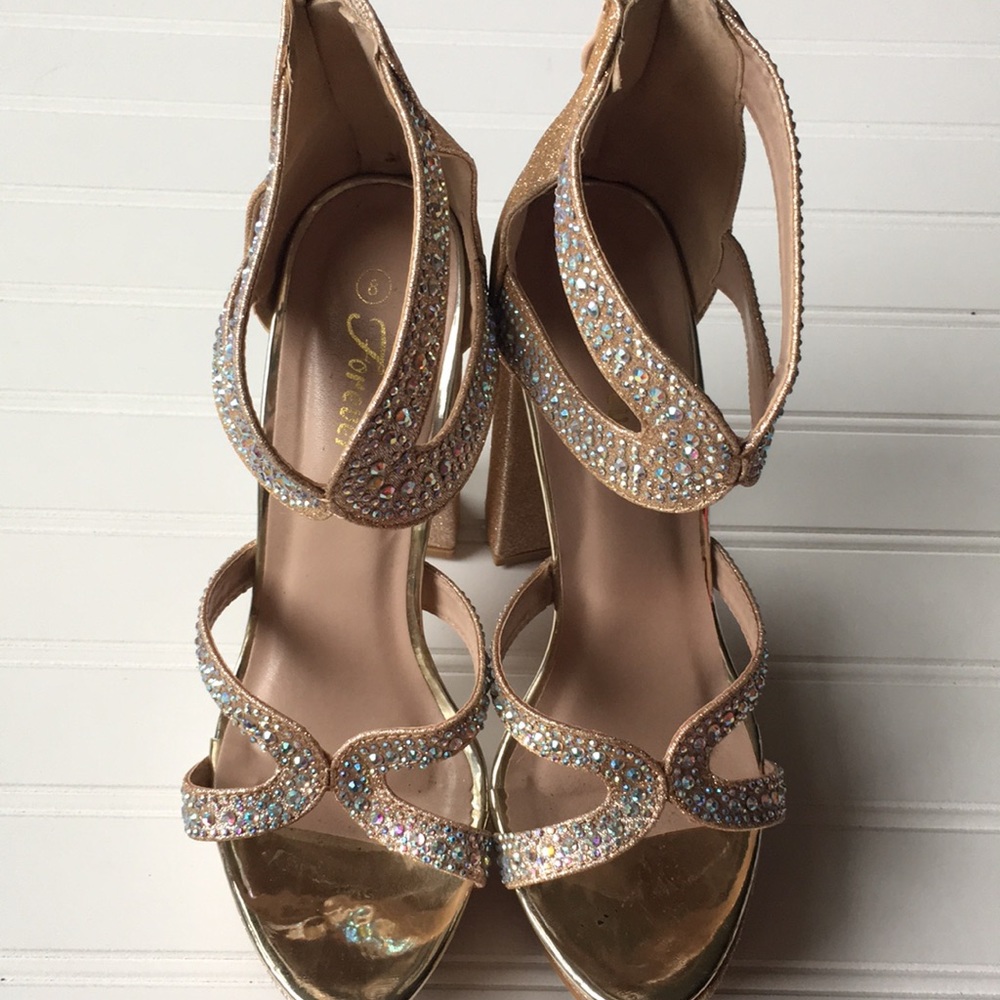 Dress up heels - Picture 2 of 5